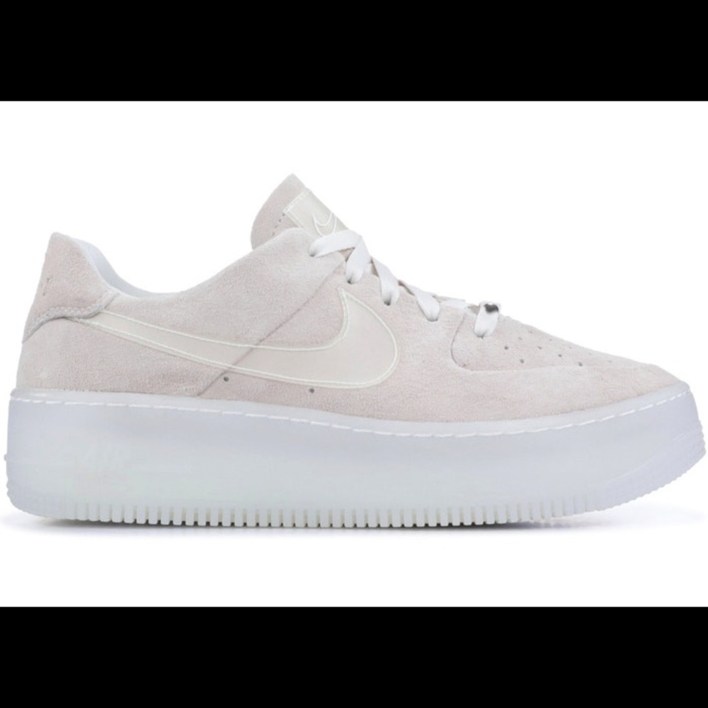 Nike sage low airforce ones (phantom)